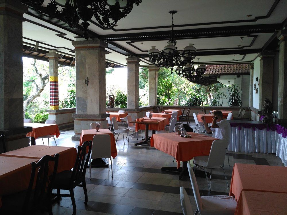 Hotel Oranjje Denpasar Exterior foto