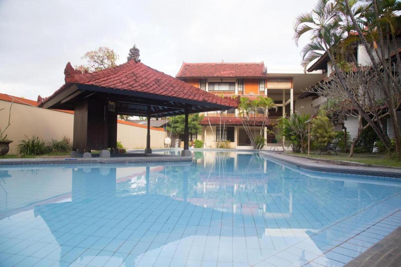 Hotel Oranjje Denpasar Exterior foto